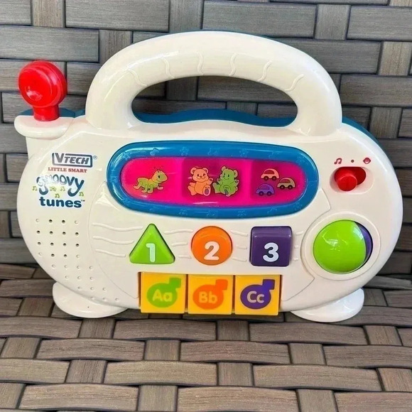 Vtech Little Smart Groovy Tunes Radio Toy - Picture 3 of 7